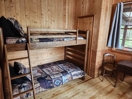 Bunk beds in one of the cabin bedrooms